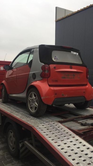 Dezmembram Smart Cabrio 600 benzina,an fabr. 2002