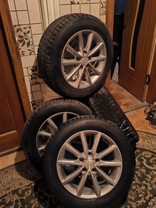 Диски с шинами ,