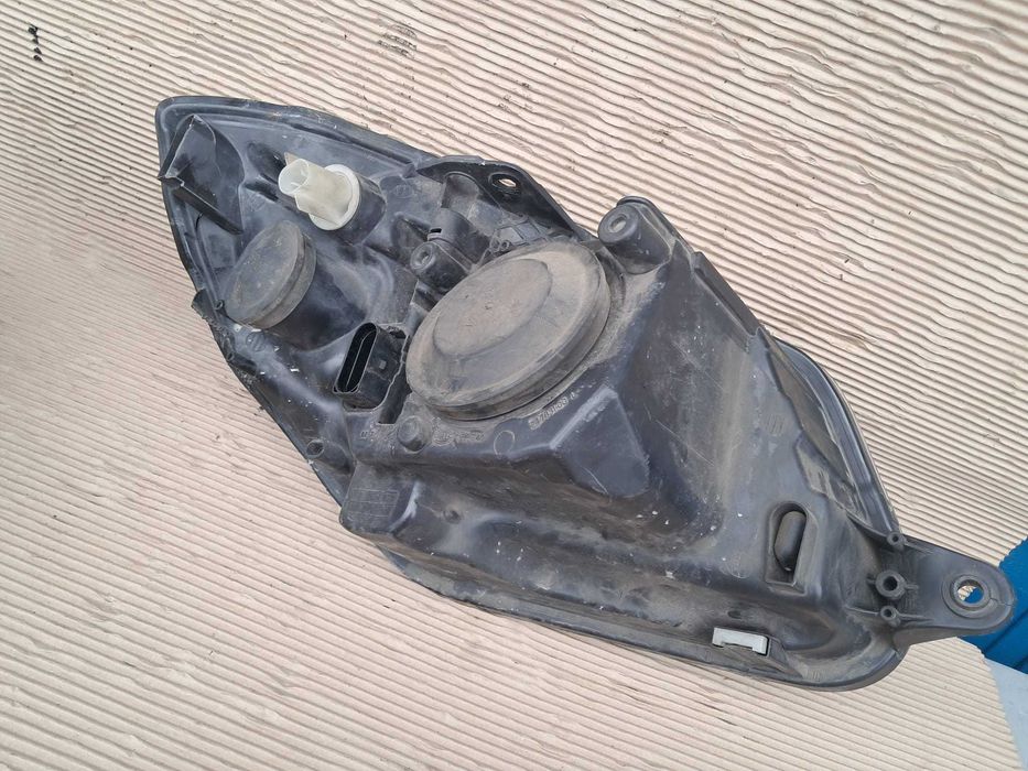 Skoda Fabia 2, grila radiatoare, far stanga, din dezmembrari