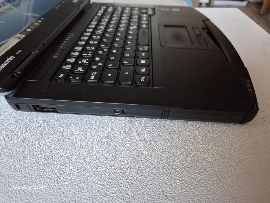 Panasonic Toughbook CF-54 MK1 cu ecran tactil Porsche Piwis Tester III