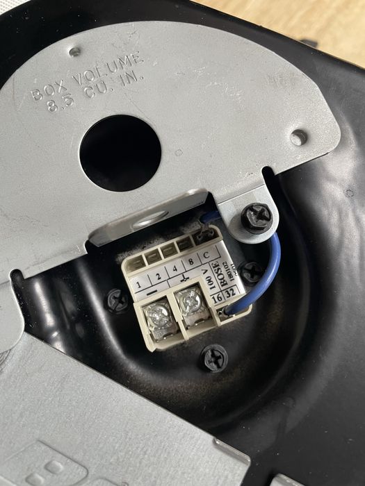 Boxe pentru tavan perete bose model 32