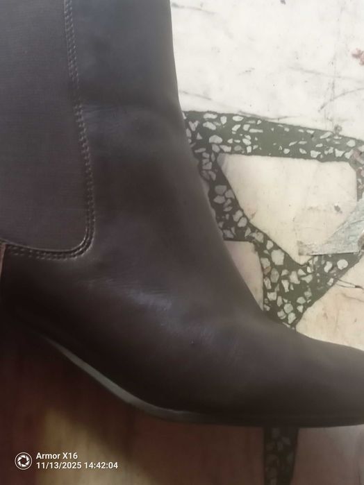 Дамски кожени боти guess 39 номер