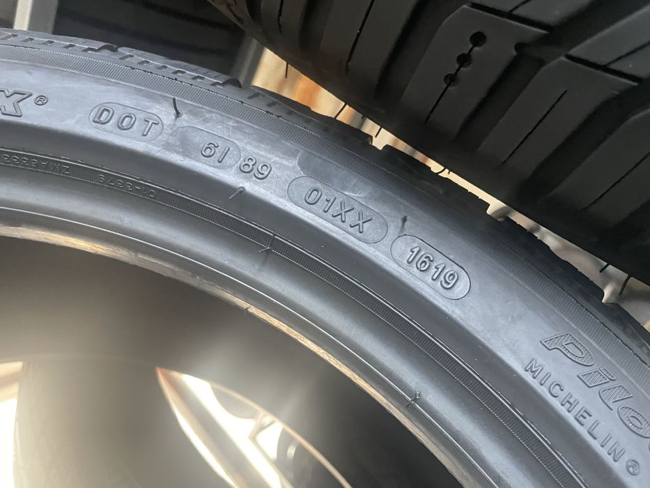 Anvelope 235/40/18 Michelin M+S set 4 buc