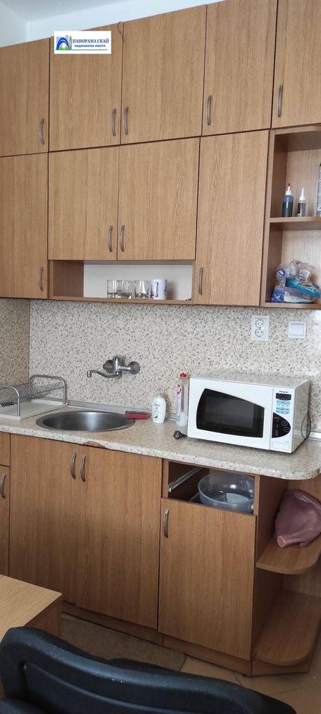 Продава се Къща в Плевен, Идеален център - 194 кв.м за 1160 €/кв.м - Снимка #7