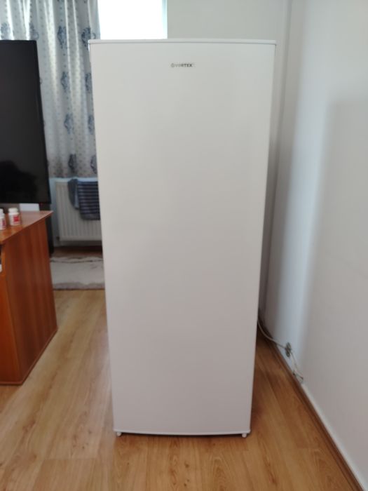 Vând ladă frigorifică VORTEX preț 850 fix