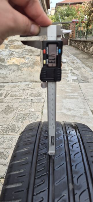 Лятни гуми Barum Bravuris 5, 215/50 R17 XL