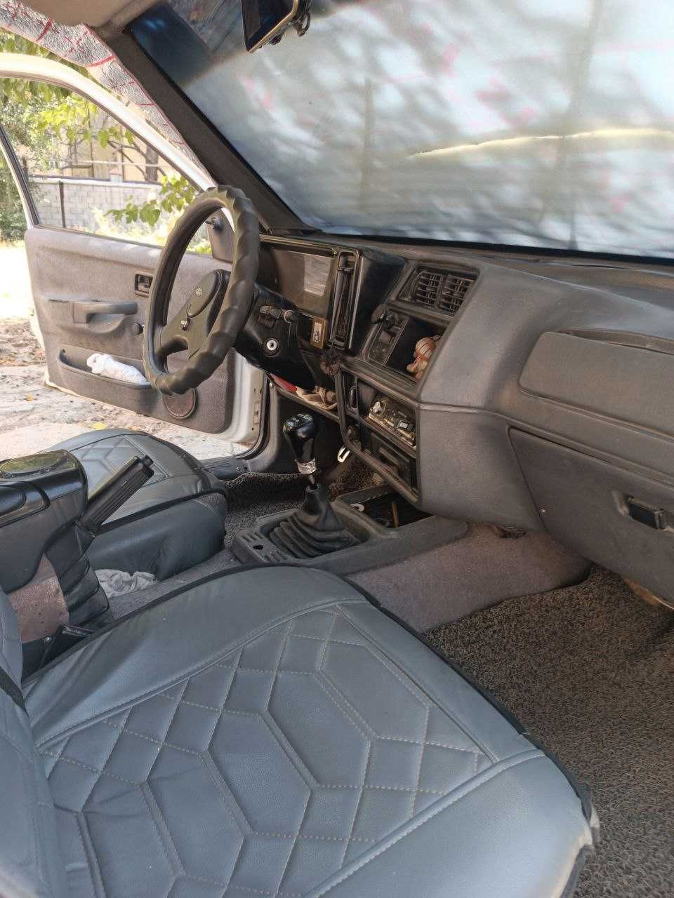 Продам Ford Sierra 1988 года