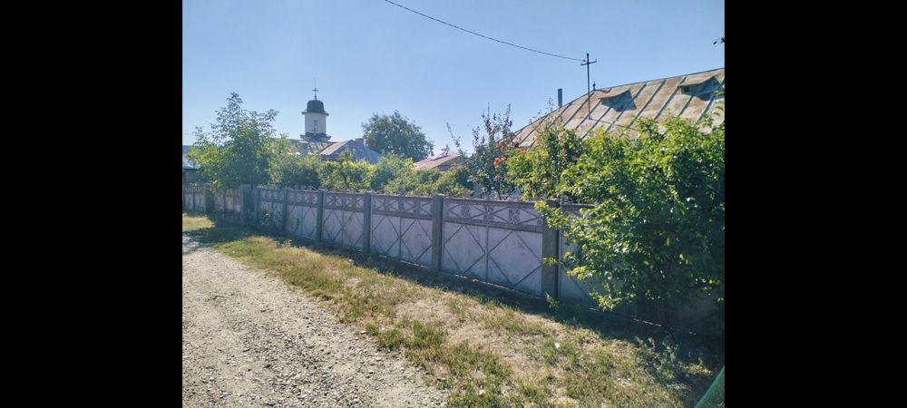 Vand casa in Adjudu Vechi