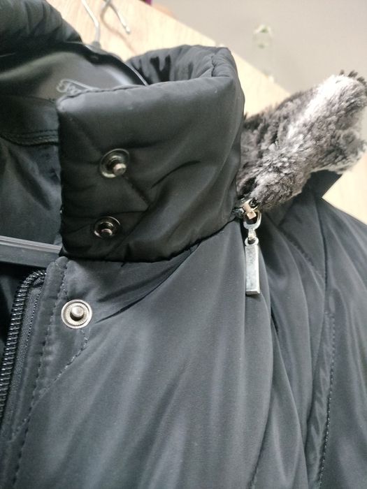 Geaca groasa marime mare 48 spre 50.lunga pana la genunchi