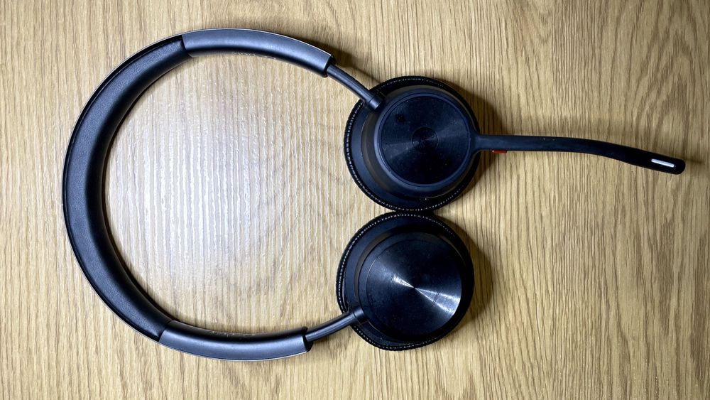 Слушалка Plantronics Voyager