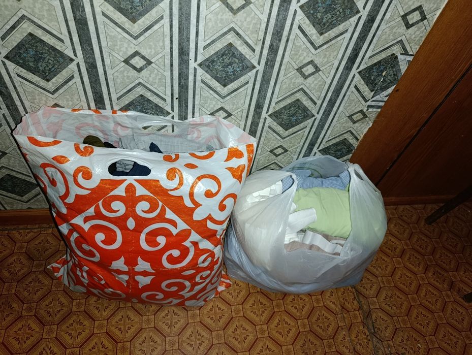 Продам вещи срочно
