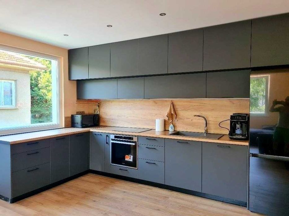 Дава се под наем Двустаен апартамент в София, Лозенец - 62 кв.м за 510 € - Снимка #2