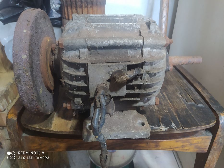 Нождак.           .