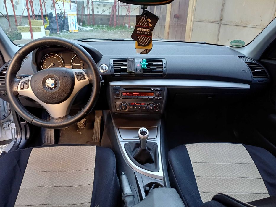 Vând BMW 120d 2006