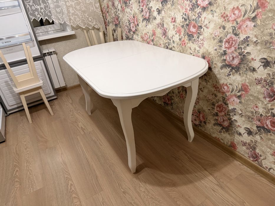 Стол Кухонный крашенный МДФ