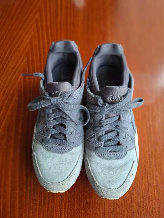 маратонки Asics - номер 36.5