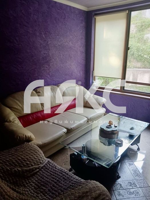 Двустаен обзаведен апартамент в кв.  Княжево с бърз достъп до всички