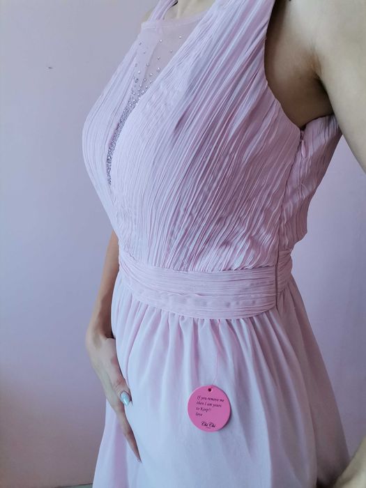 Розова бална рокля с камъни