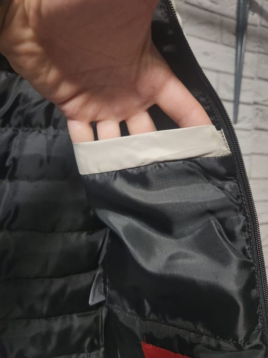 Hugo Boss елек НАМАЛЕНИЕ