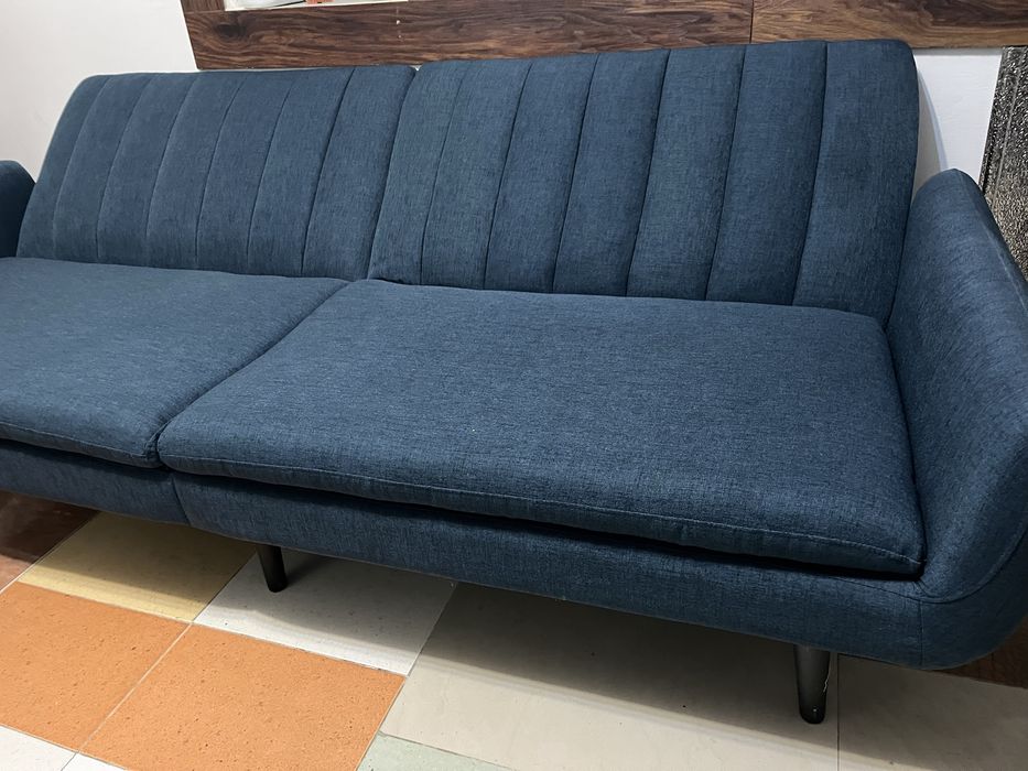 Разтегателен Диван