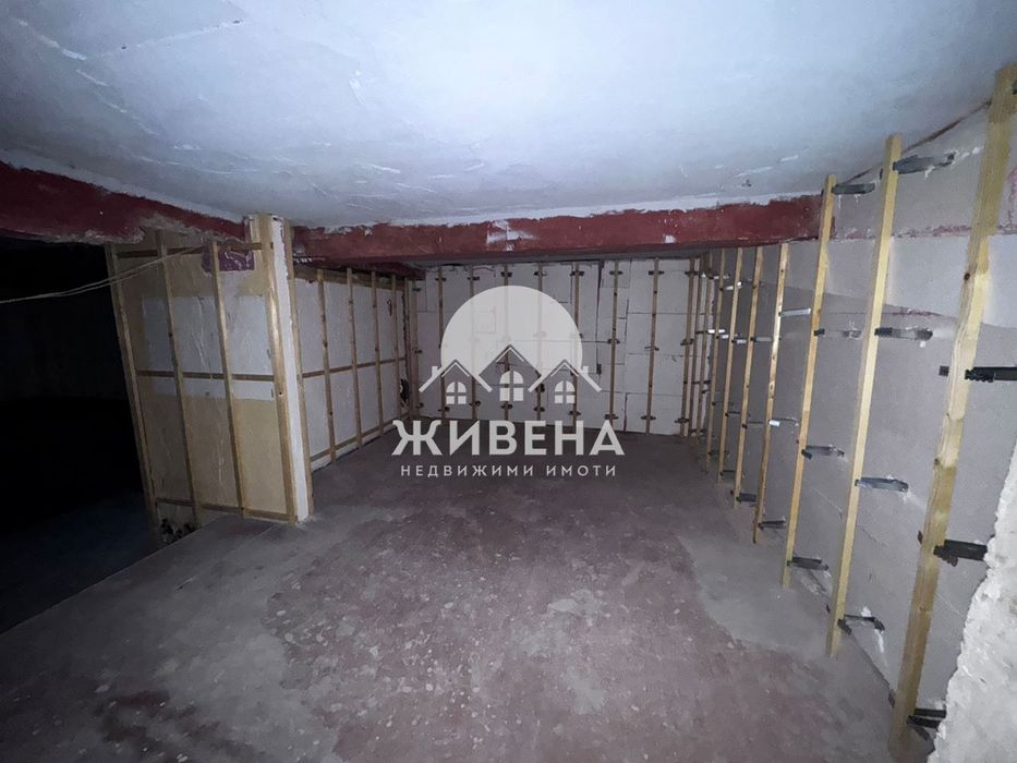 Отдава под наем помещение, заведение, 210 кв.м, Център, Варна