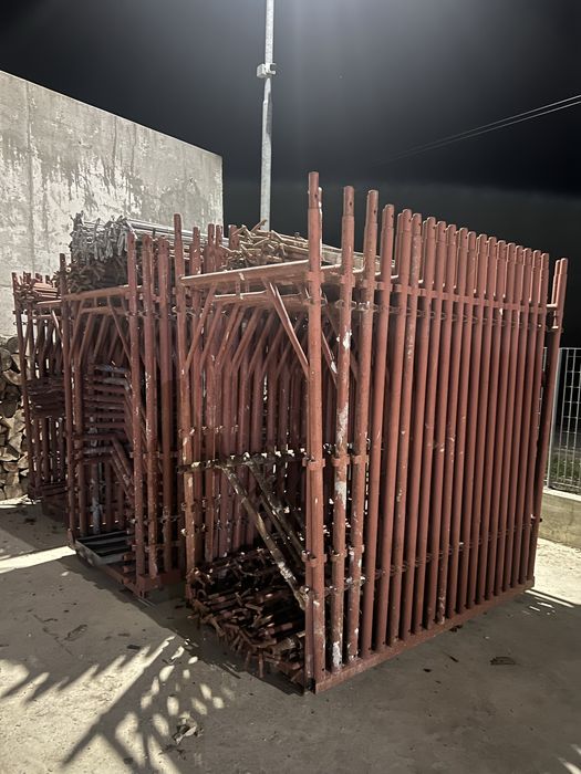 Vand schela metalica