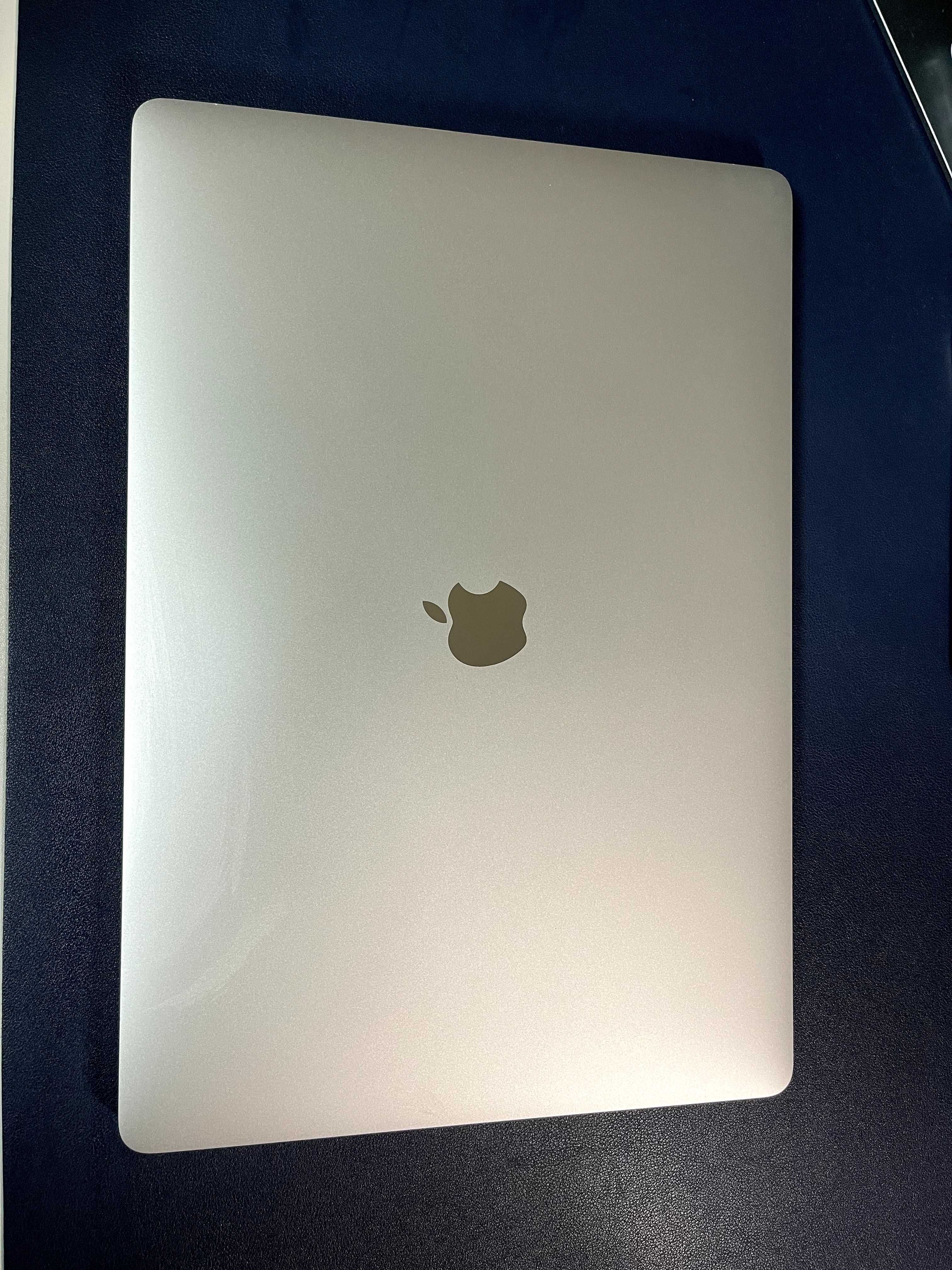 Macbook Pro 16 inch, i7, 16gb, 512 SSD - 2020 - yil, Oktyabr