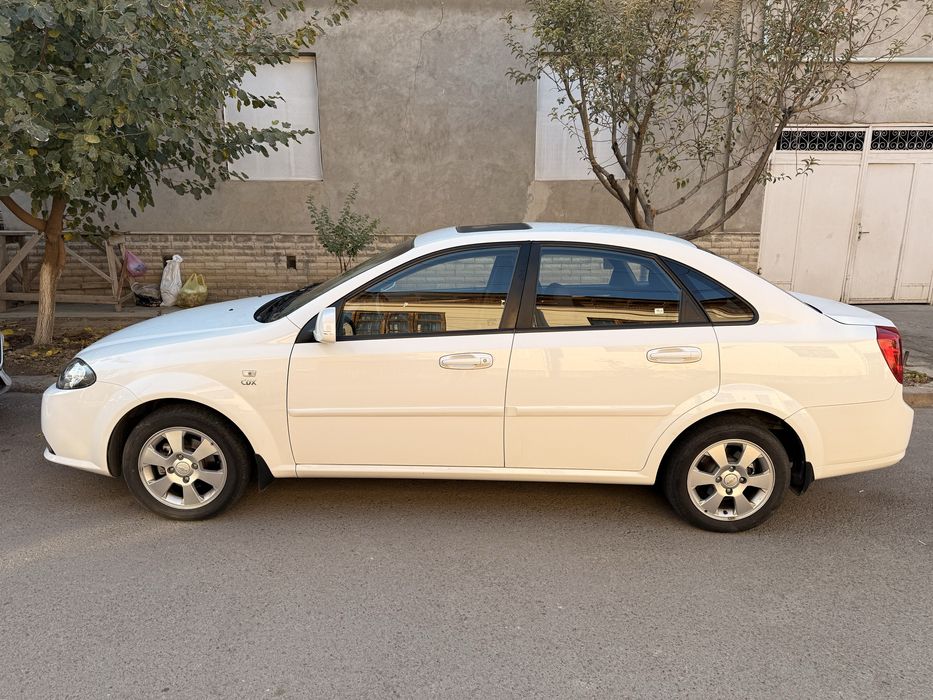 Lacetti 2023 yil oq probeg 32500