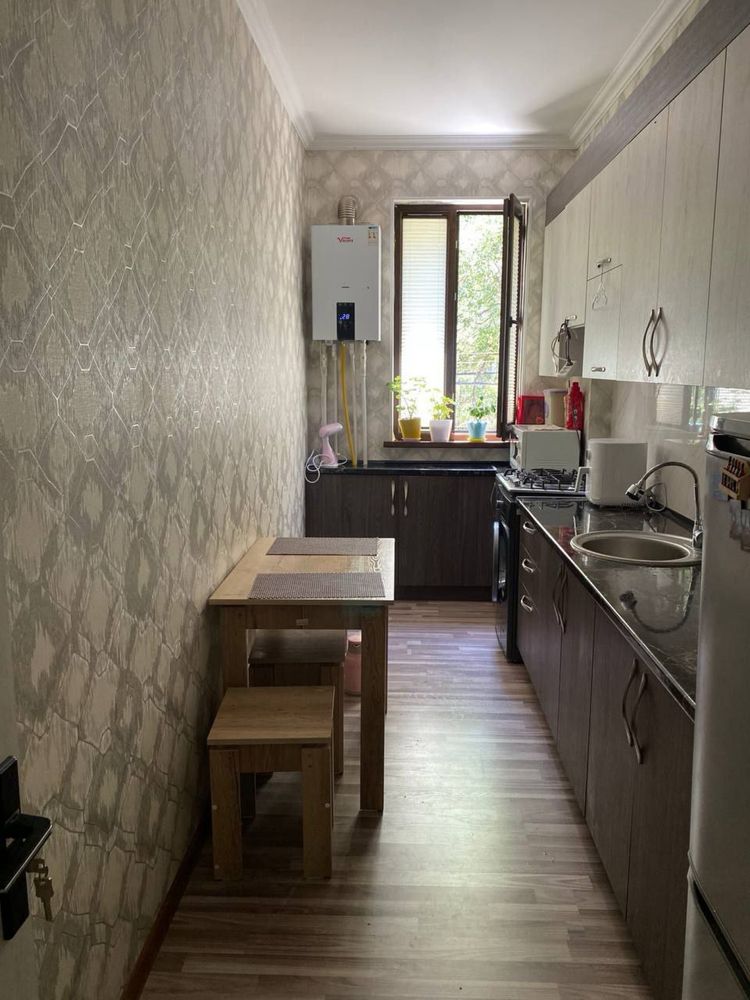 Продается 1 комн квартира, Мирабадский район, Фаргона Йули СРОЧНО