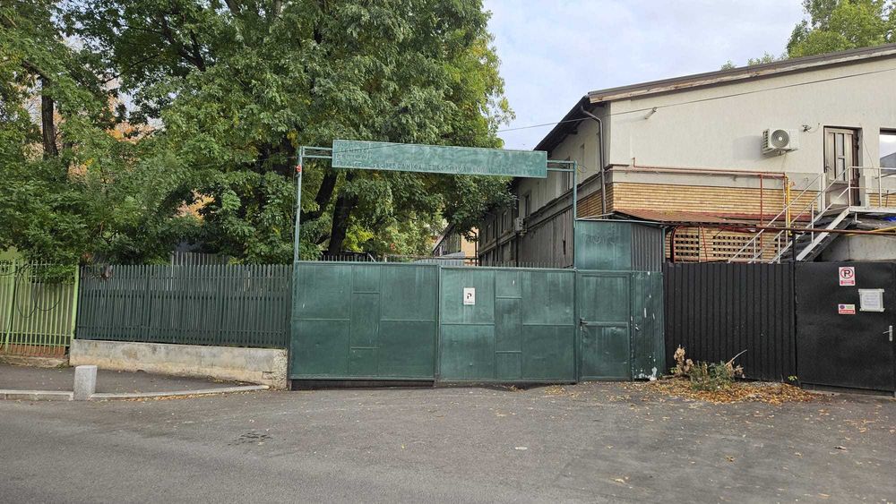 Metrou Brancoveanu - spatiu prestari servicii