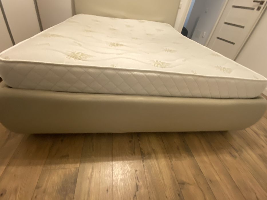 Pat + saltea Ridicare din Cluj
