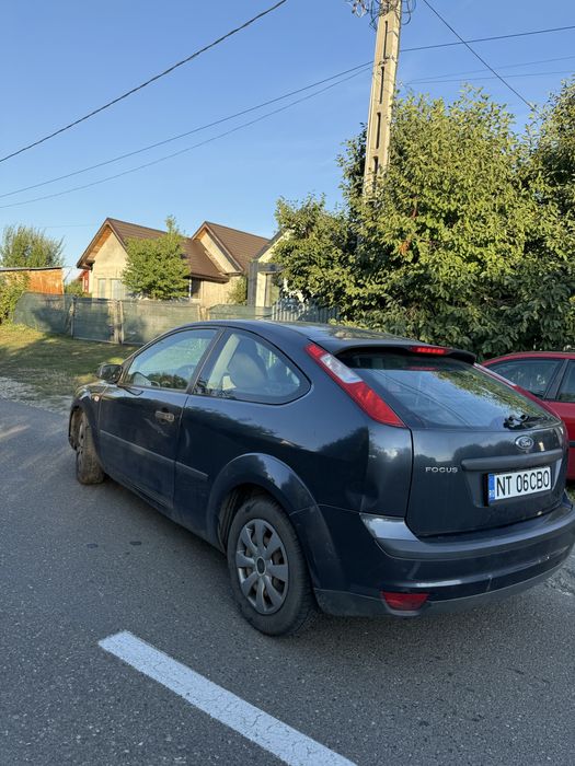 Ford Focus 2005 1,6 benzina