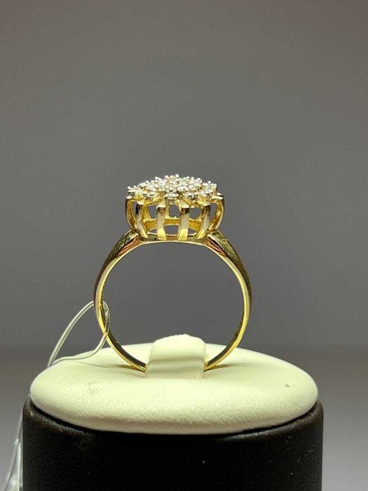 Кольцо с камнями / КА8302
   

Успейте выгодно приобрести товары!