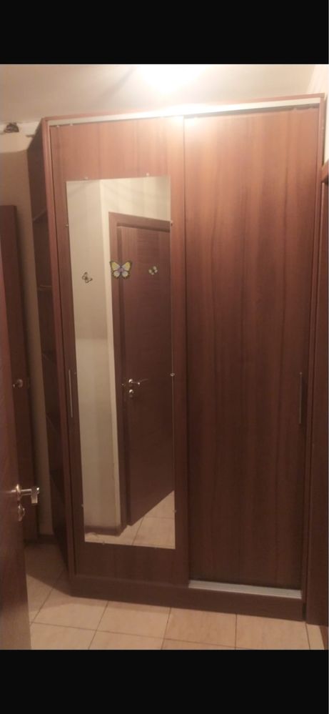 Продам фирменную прихожую