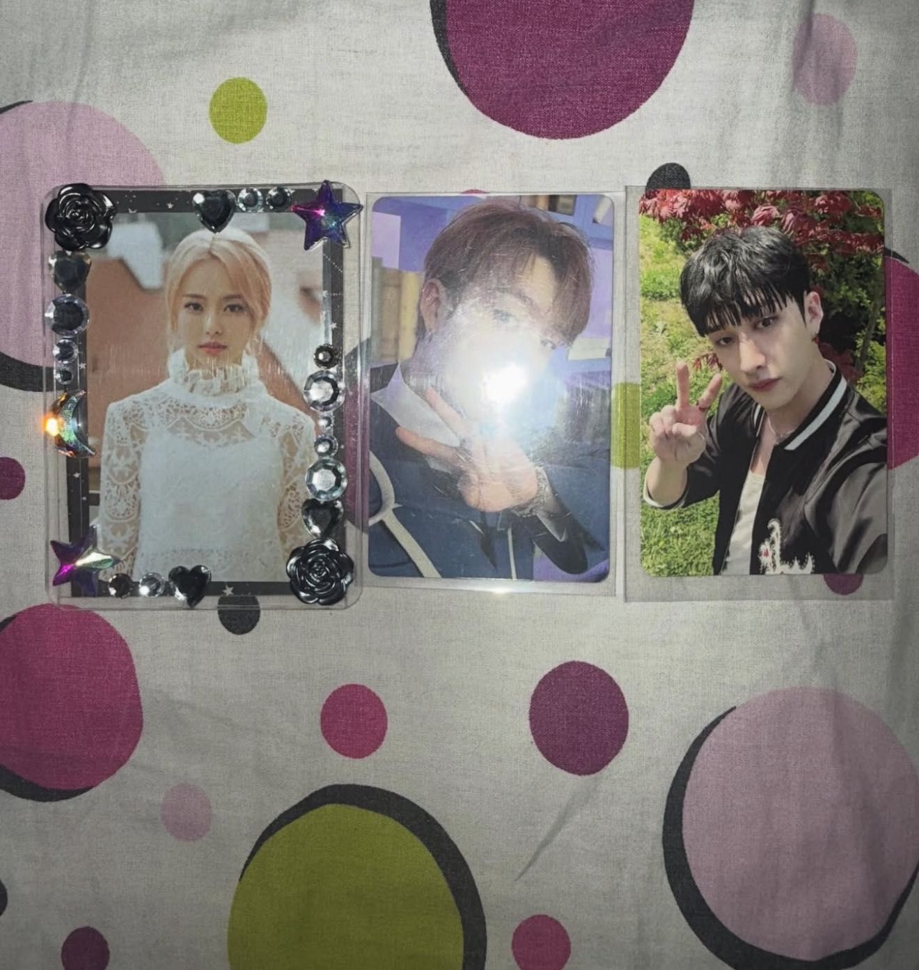 Kpop photocards loona straykids illit loossemble