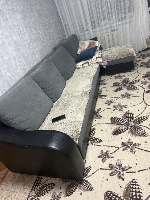 Продам диван,в нормальном состоянии