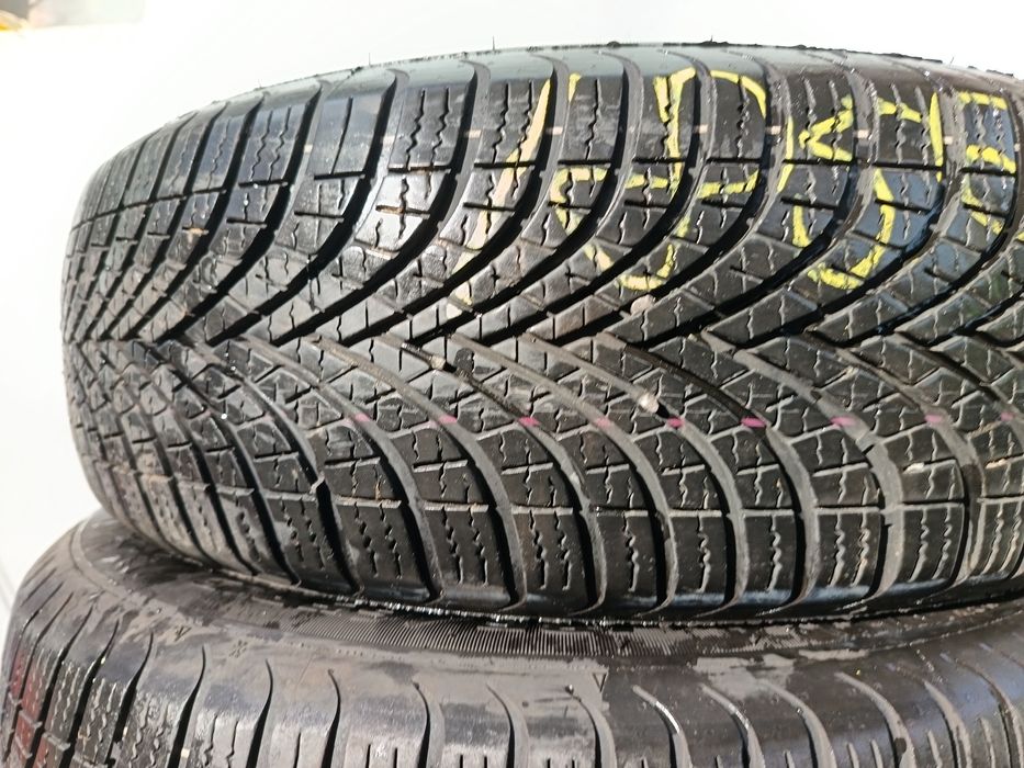 Anvelope MS iarna 185 65 15 debica 2022 6mm