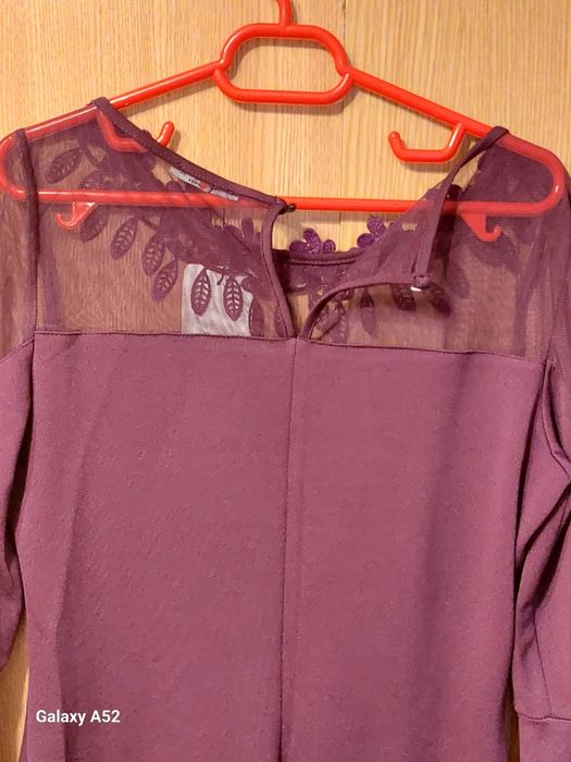 Rochie elegantă din triplu voal ,nouă ,culoarea mov lila.