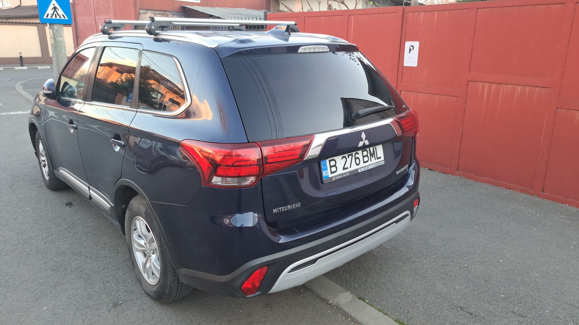 Mitsubishi outlander