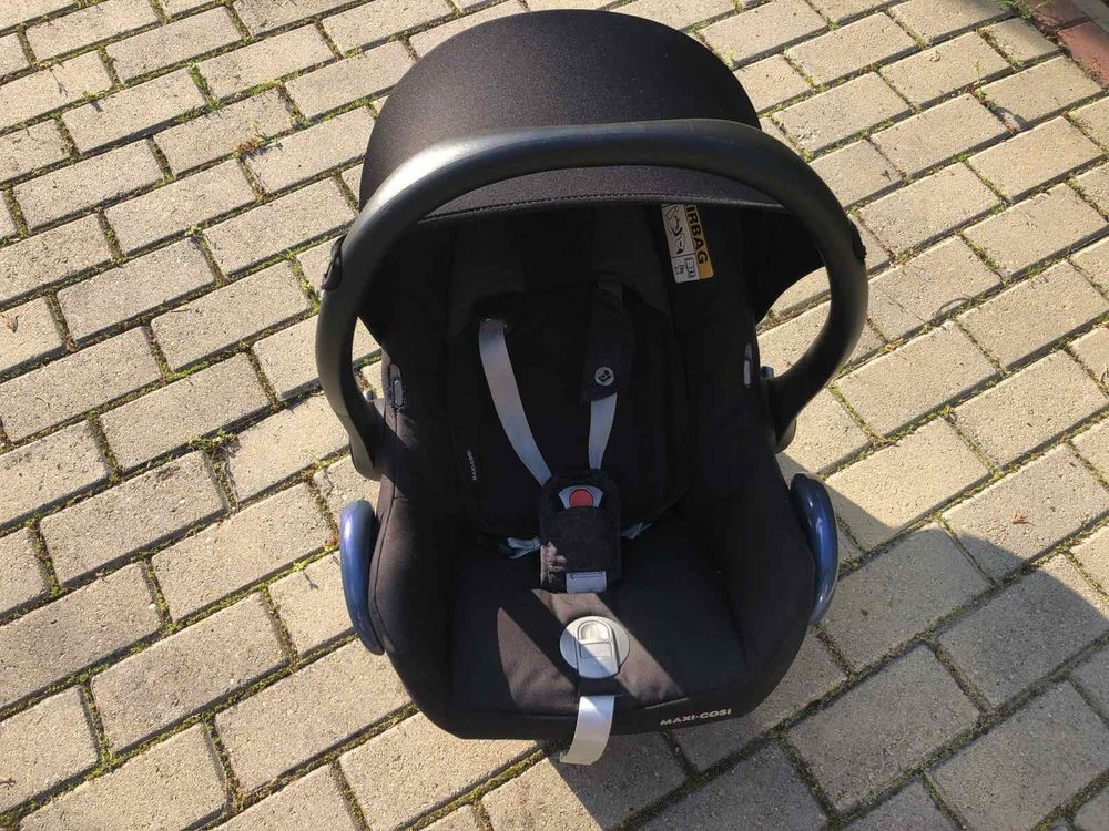 Бебешка количка Joolz Day 2 с кош за новородено и летен + кош за кола