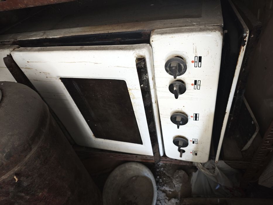 Газовая плита 4х конфорочная