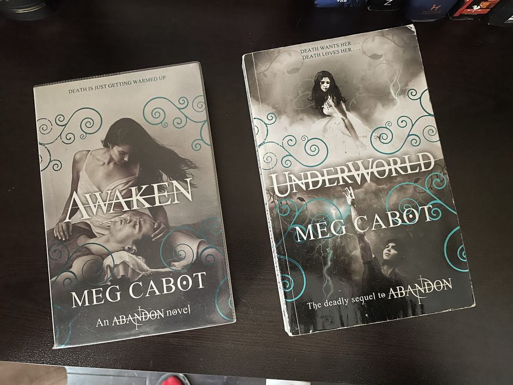 Книги на английски, фентъзи