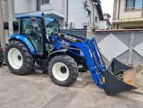 Tractor new holland t5.95 cu incarcator