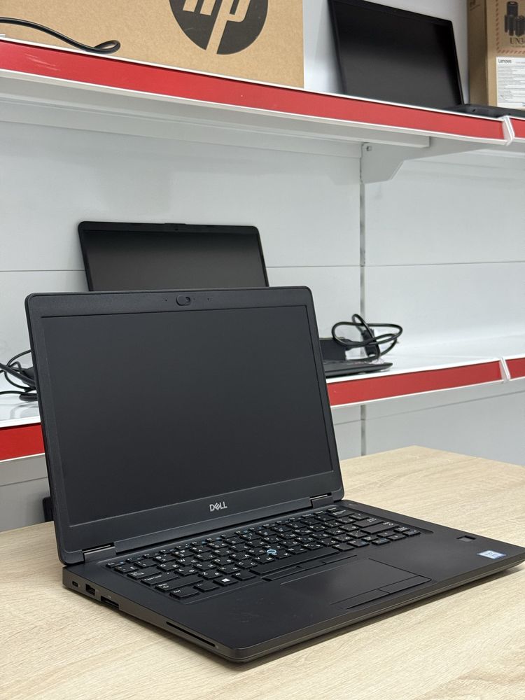 Ноутбук Dell Latitude 5490