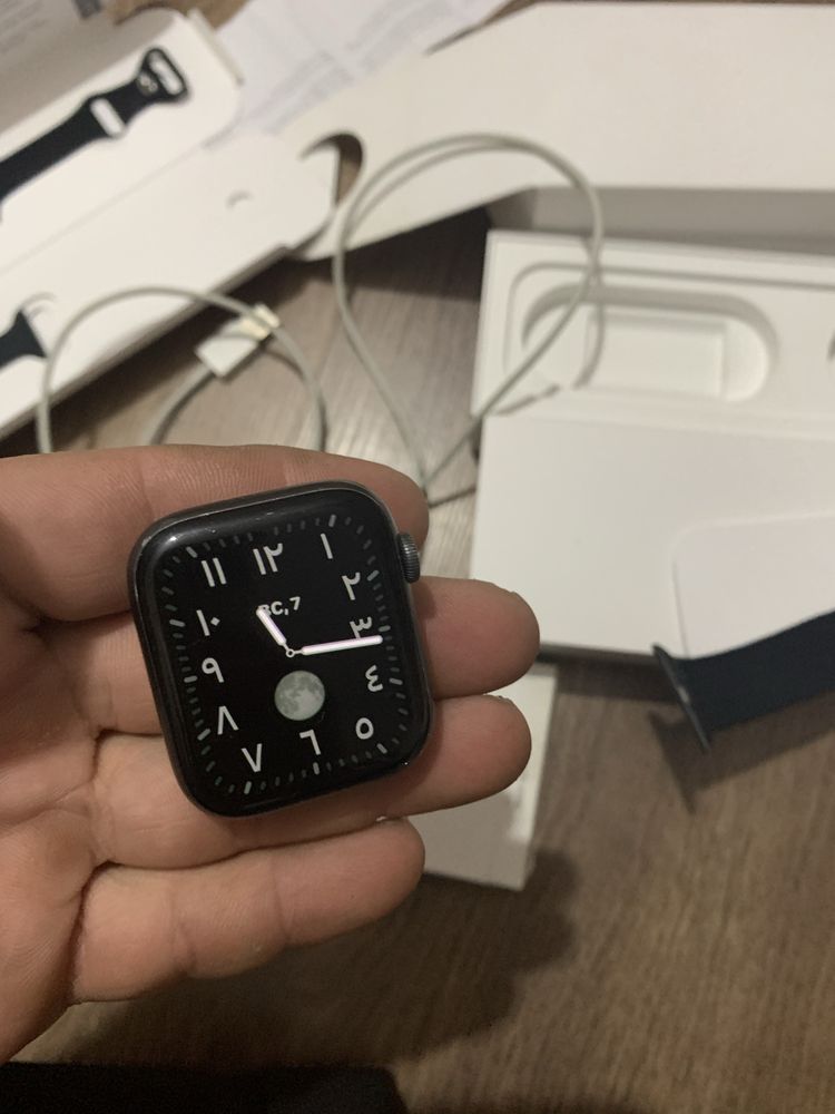 Apple watch series 5 44mm