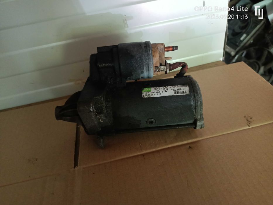 Electromotor 2.0DCI Renault Laguna 3 Trafic 2 Cod 8200568535C
