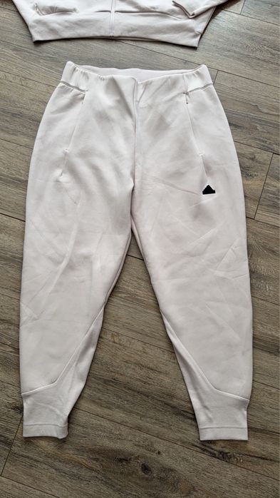 Дамски екип adidas