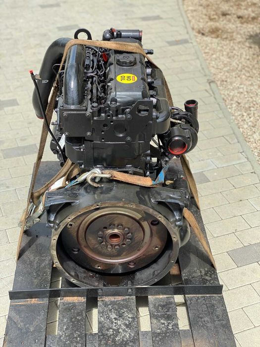 Motor PERKINS RJ 1104C-44TA second hand - piese motor