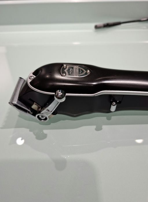 Машинка для стрижки волос