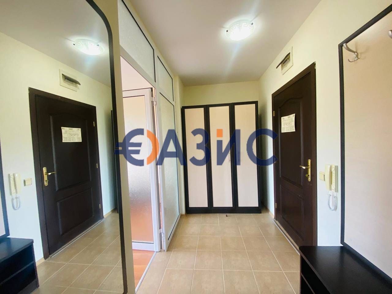 Продава се Едностаен апартамент в Царево - 53 кв.м за 840 €/кв.м - Снимка #8